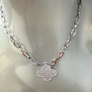 😍NEW Clover Release 2026 CZ Clover Necklace Silver